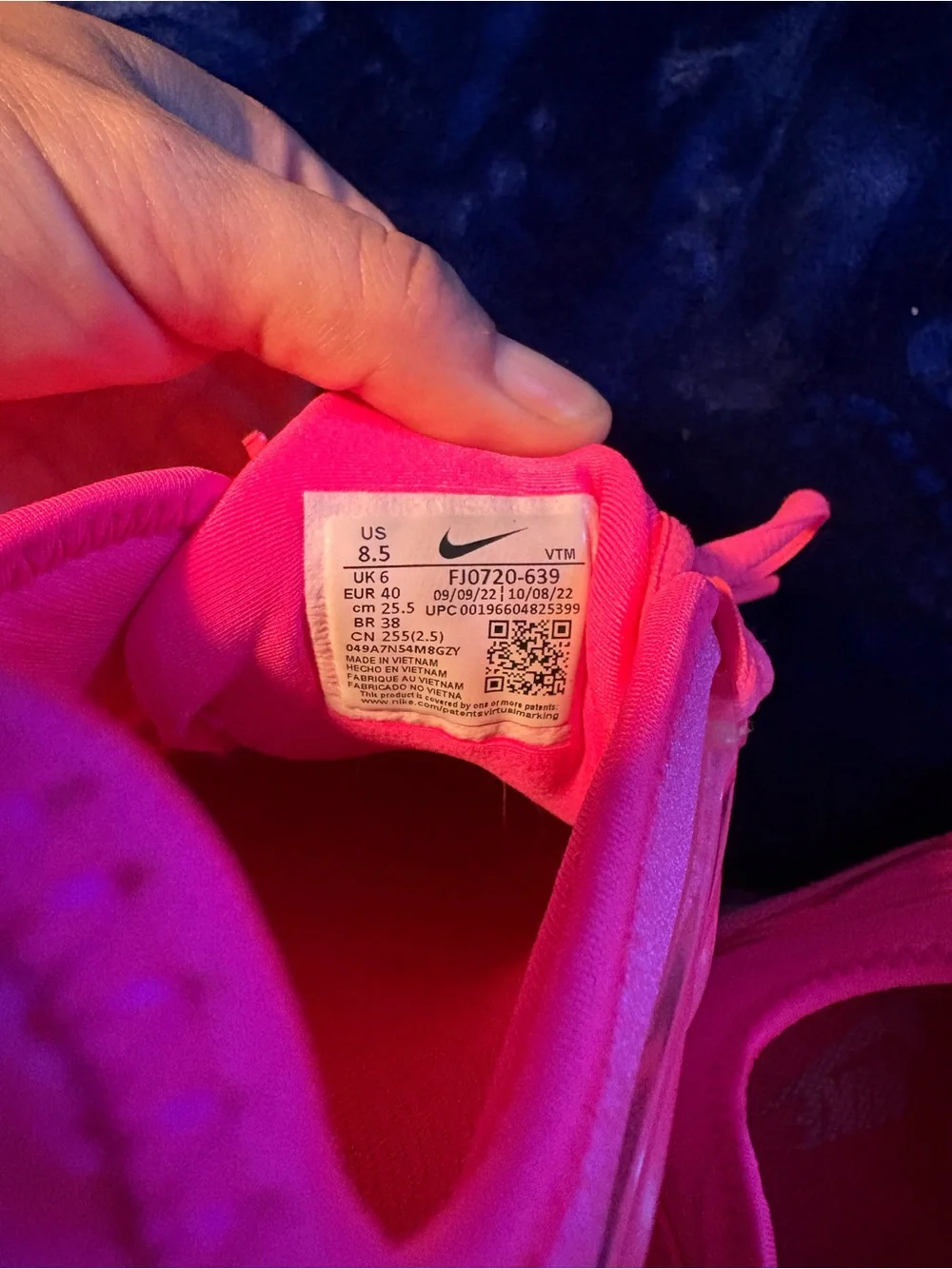 Nike bold neon